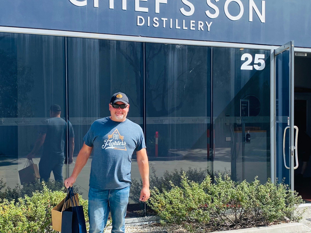 Chiefs Son Distillery景点图片