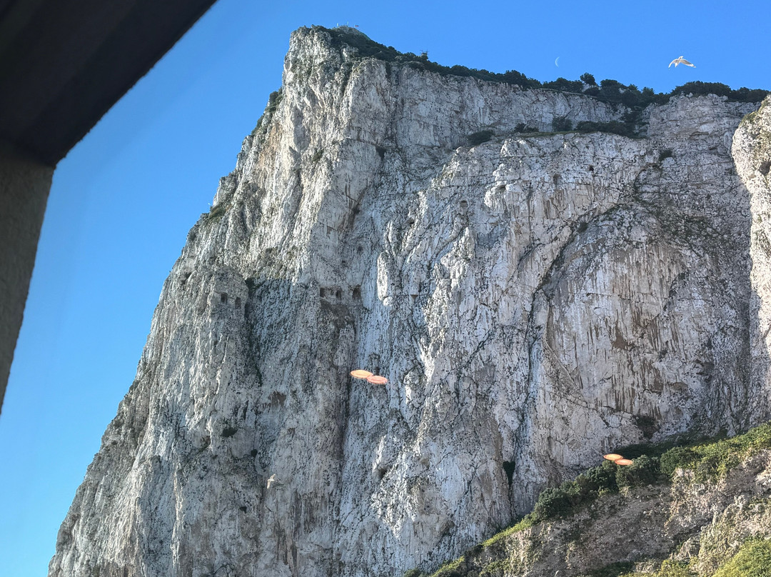 Holiday Inn Express Gibraltar by IHG主图