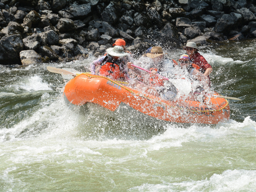Cascade Raft & Kayak景点图片
