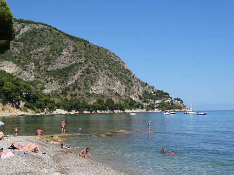 Plage d'Èze-sur-Mer-埃兹必去景点