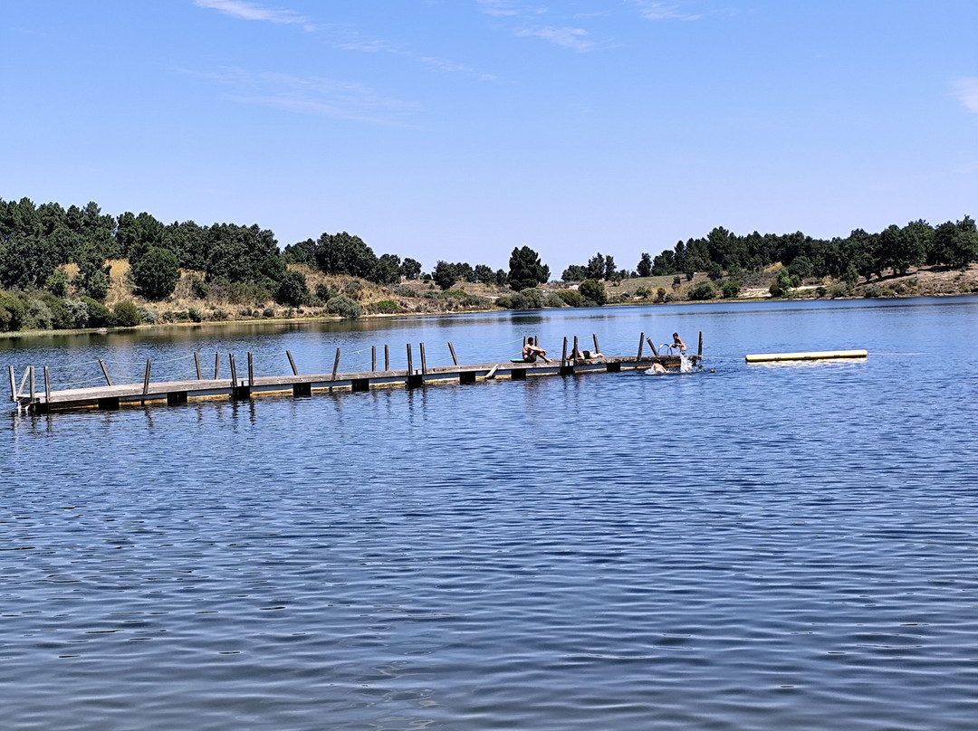 Praia Fluvial da Barragem de Alfaiates景点图片