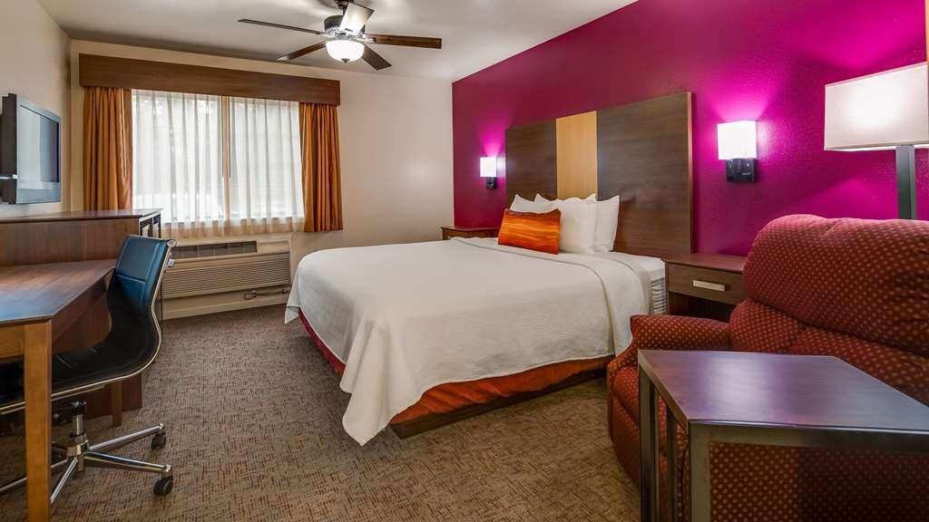 Best Western Pineywoods Inn主图