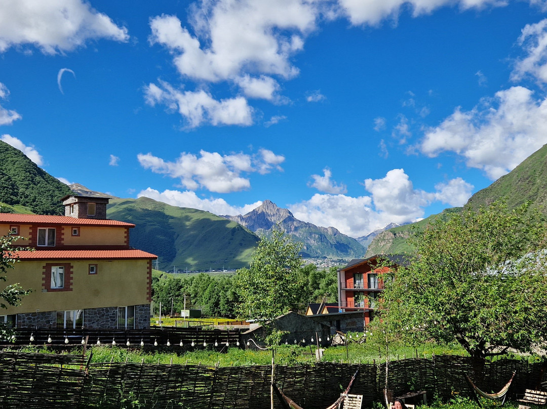 Kazbegi Cottages主图