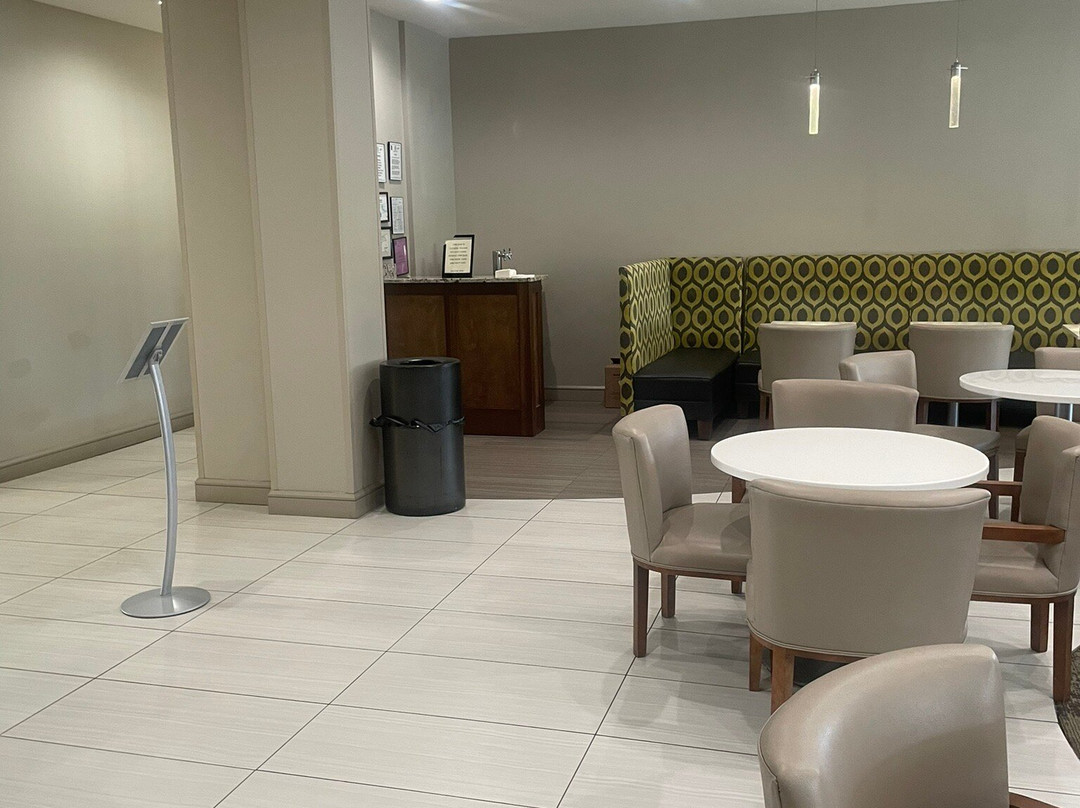 Comfort Inn & Suites主图