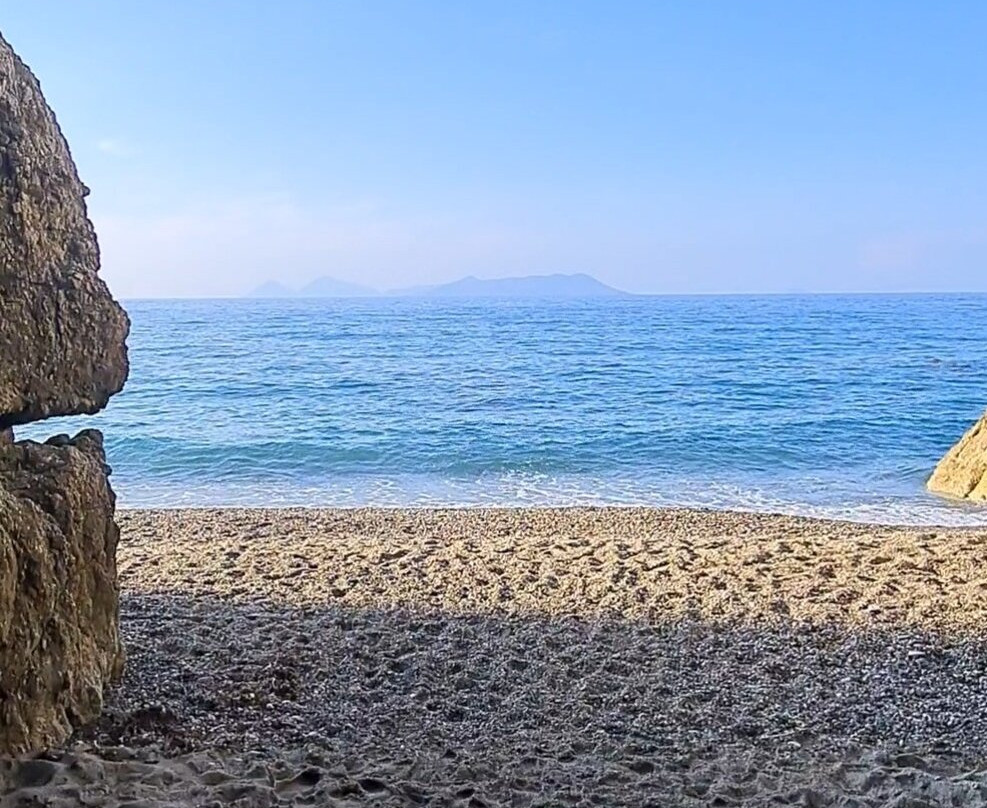 Grotte Beach Sicilia景点图片