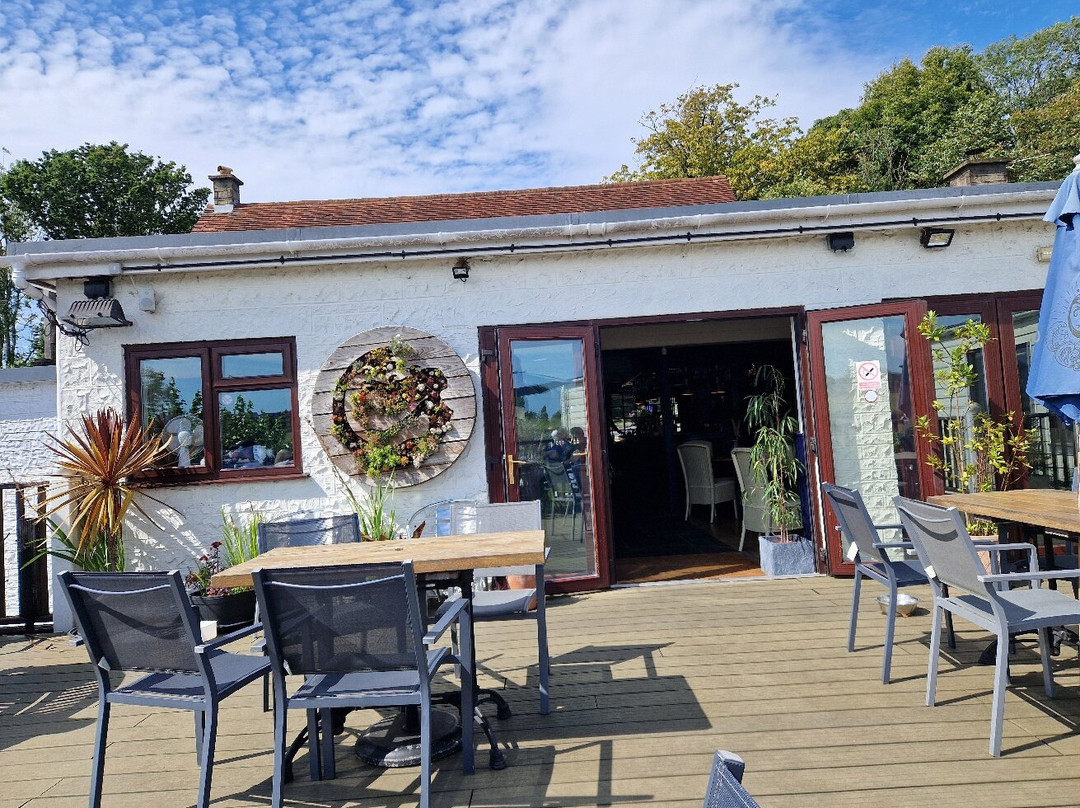Isle Of Wight Distillery-赖德必去景点