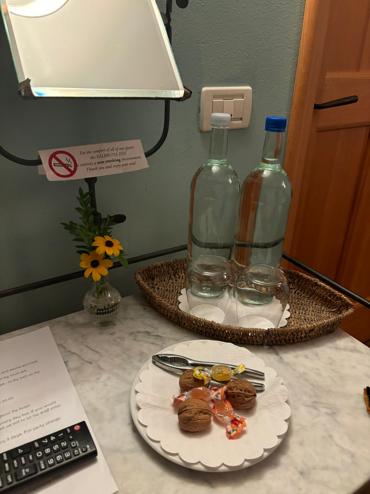 瓦尔布鲁娜酒店-官方