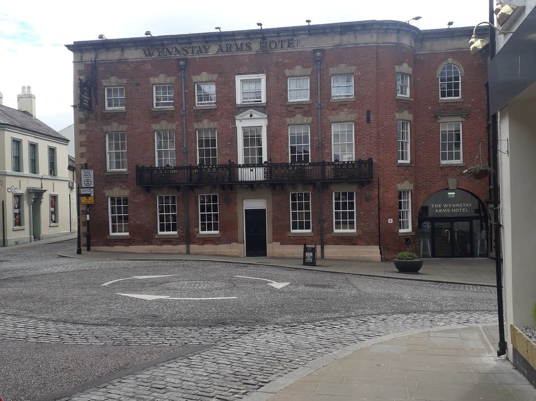 Wynnstay Arms Hotel by Marston's Inns主图