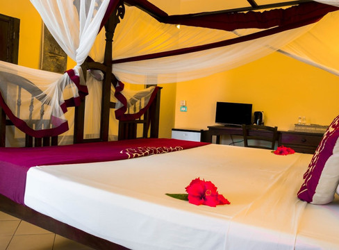 JAZ Adonia Beach Resort主图