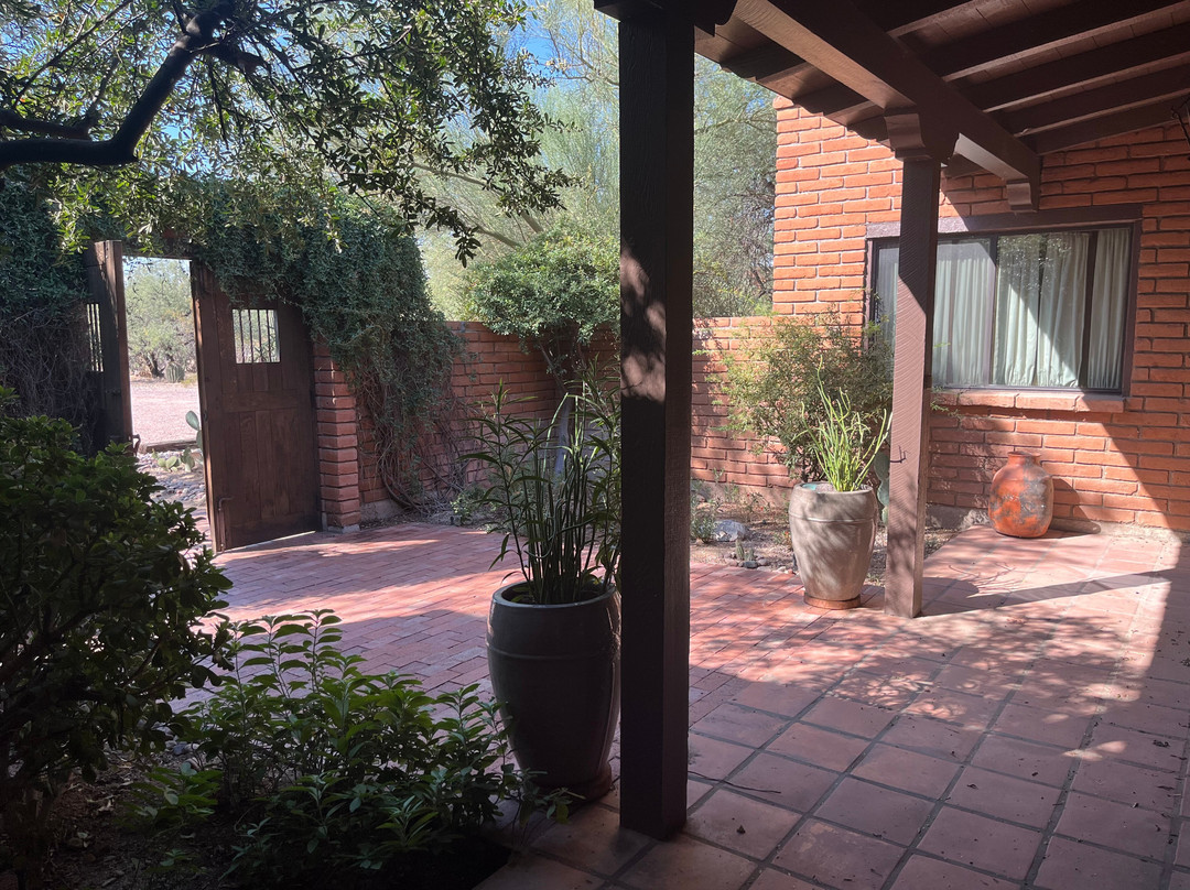 Desert Trails Bed and Breakfast主图