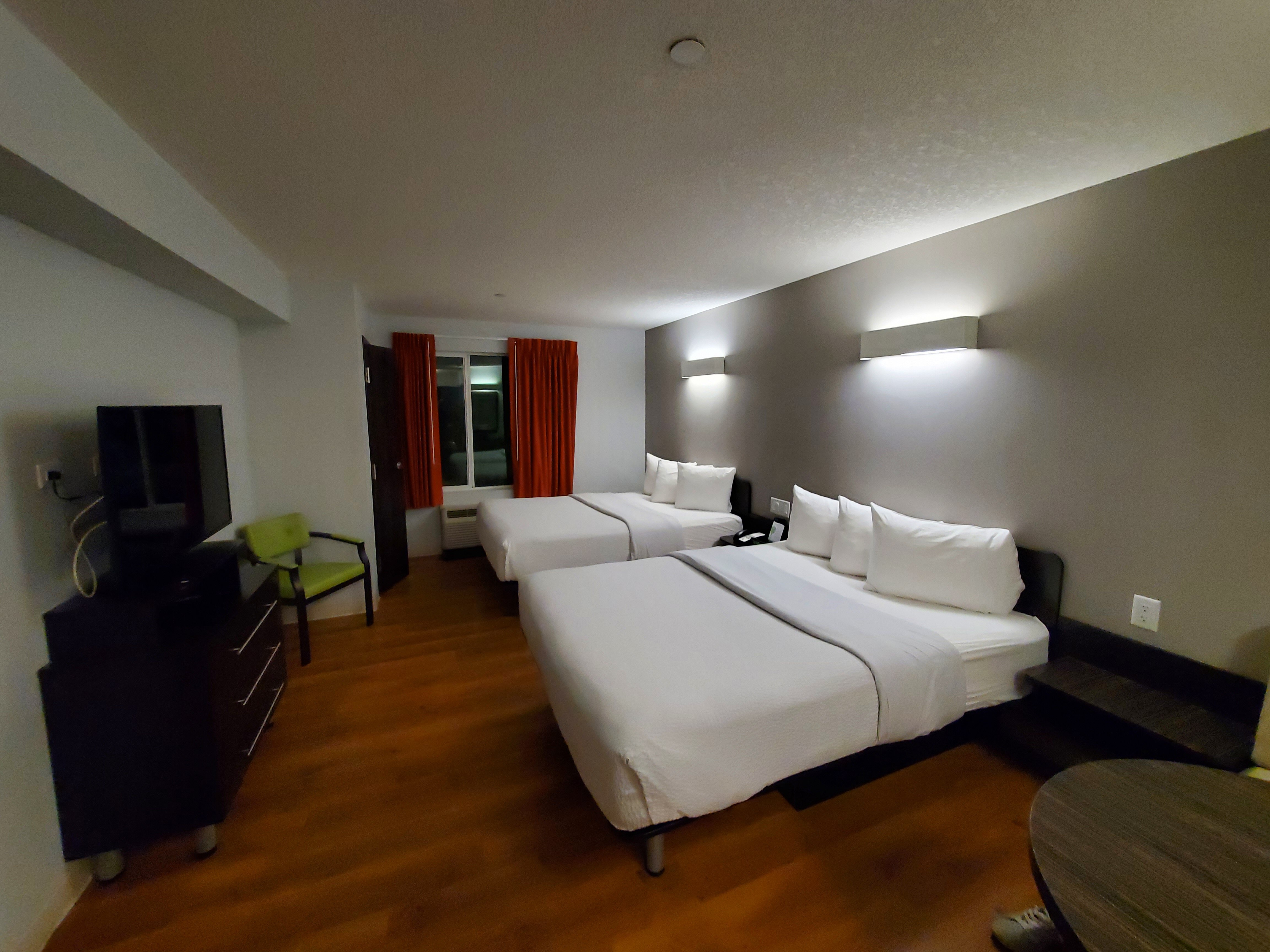 Motel 6 Airdrie AB-客卧