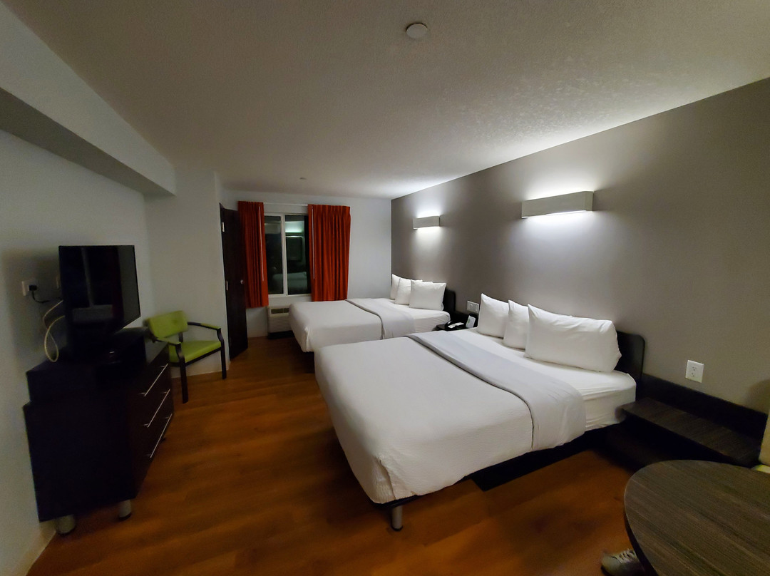 艾迪尔酒店住宿-Motel 6 Airdrie AB