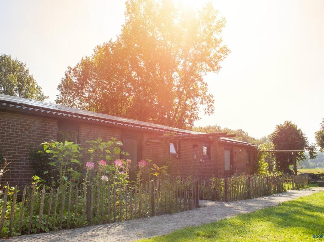 Huisje en B&B Green Cottage