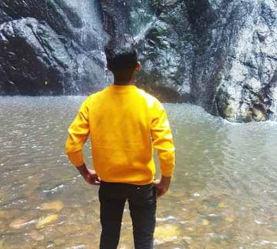 Pradhanpat Waterfalls-Deogarh必去景点