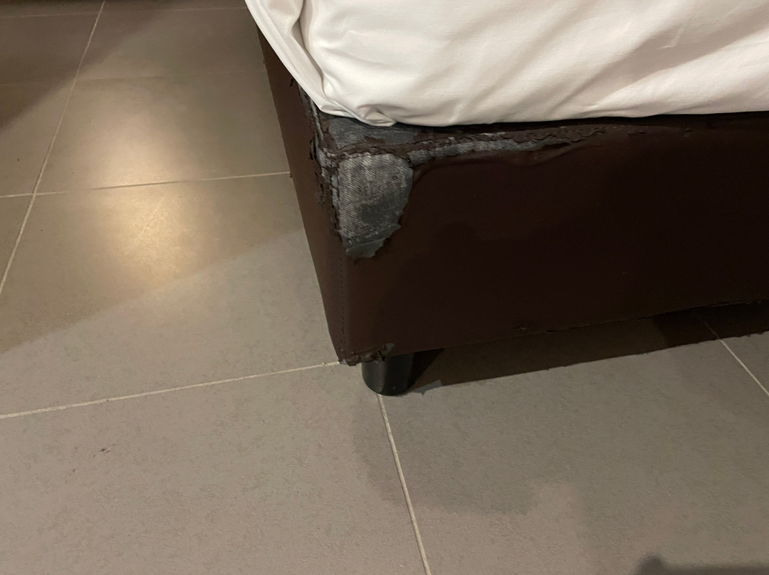 Inn Naples Airport主图