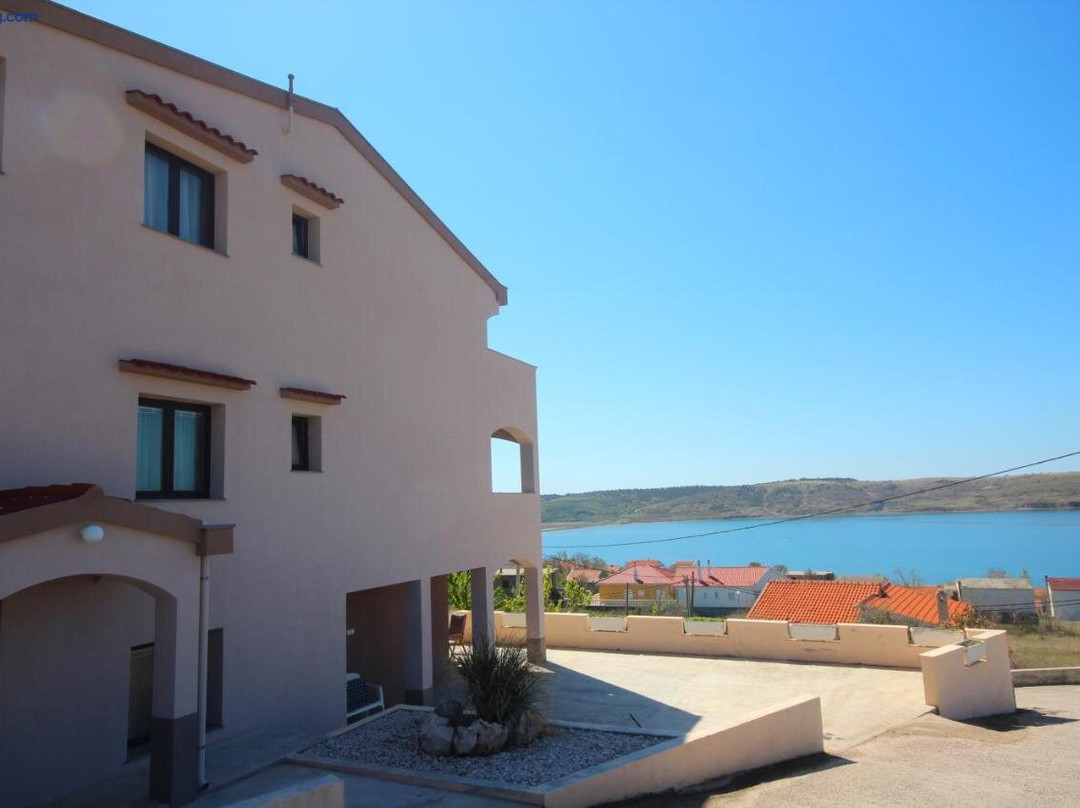 Apartments Njaco