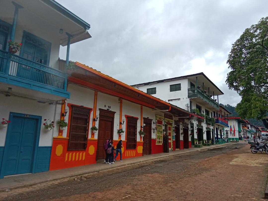 La Garrucha-Jardin必去景点