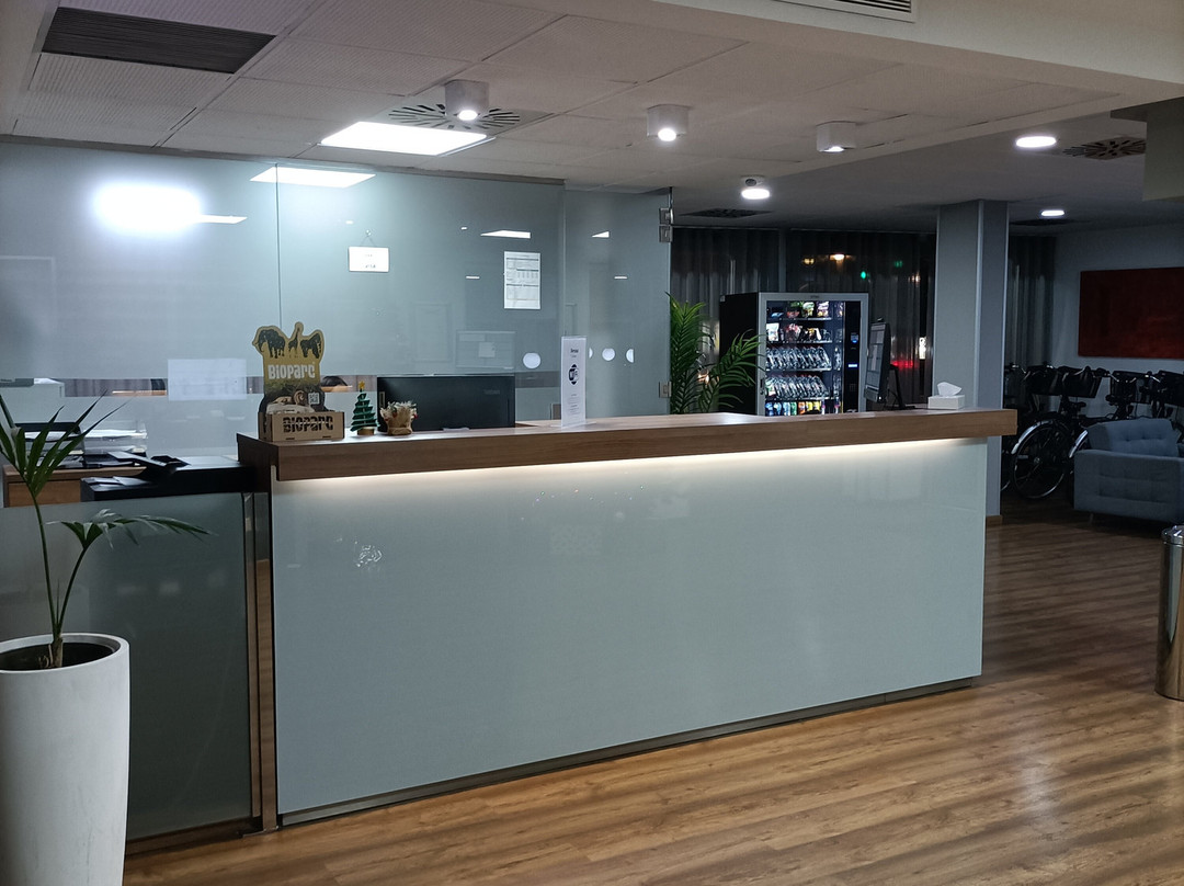 伦纳萨酒店主图