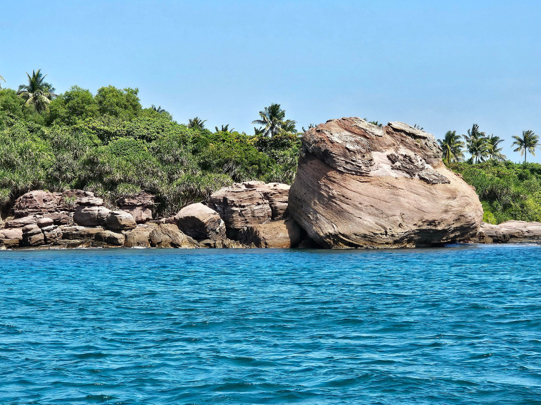 Gam Ghi Island景点图片
