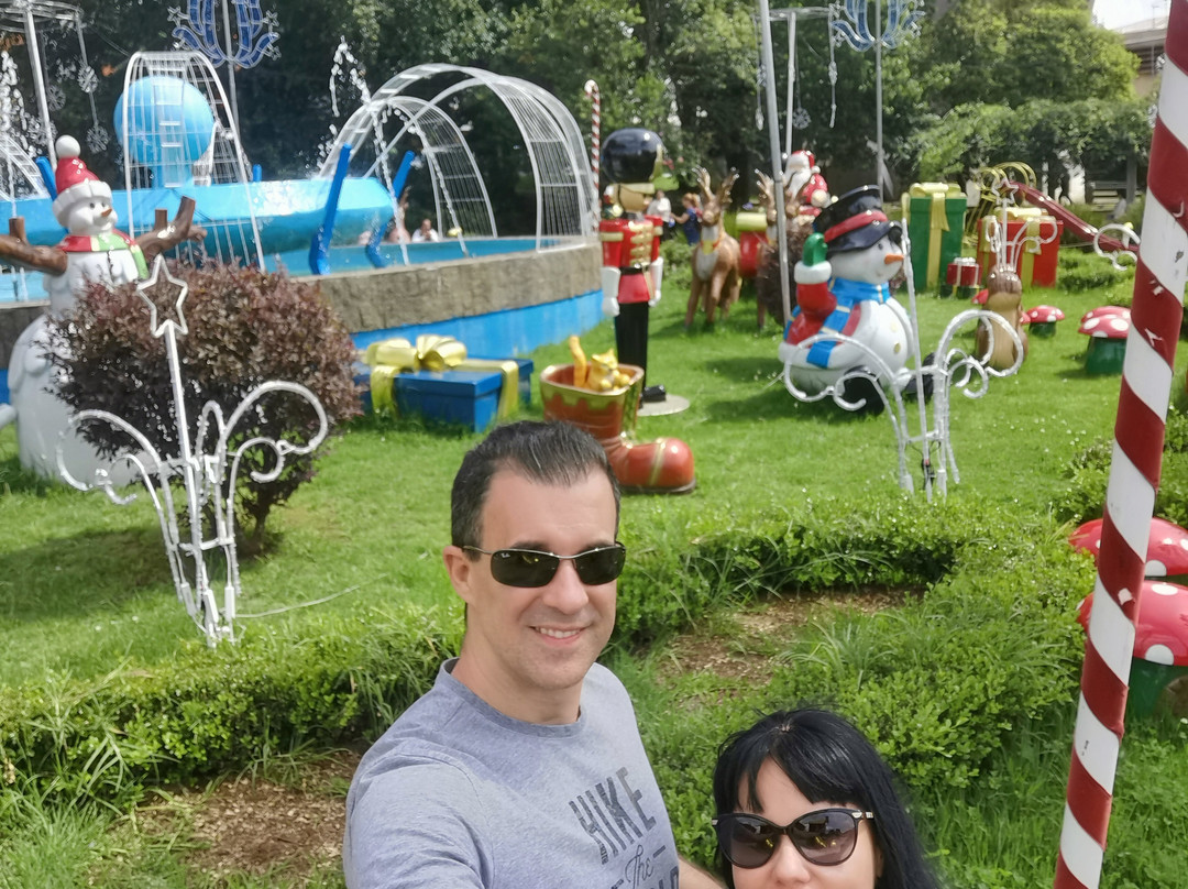 Praça Julio Domingues Pereira-坎普斯－杜若尔当必去景点