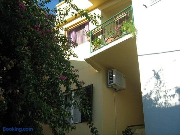Apartments Knežić