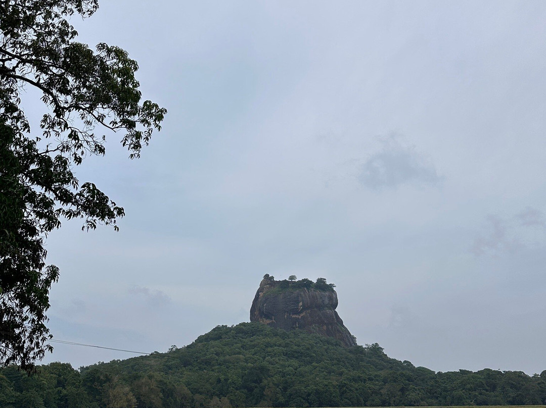 Lanka Best Tours-锡吉里亚必去景点