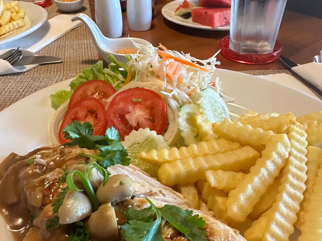 The Gallery Hotel Nai Harn主图