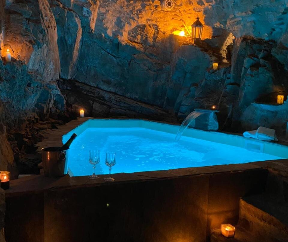La Casa Medievale Suites e SPA