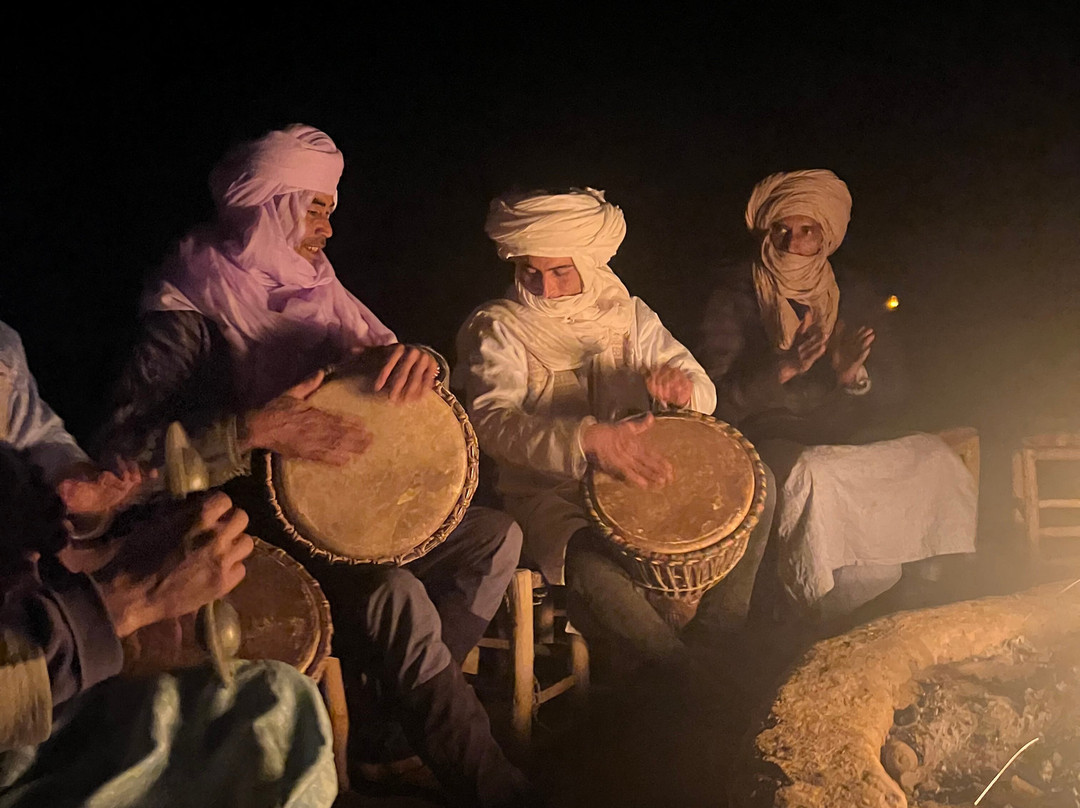 Yaya Desert Travel-M'diq必去景点