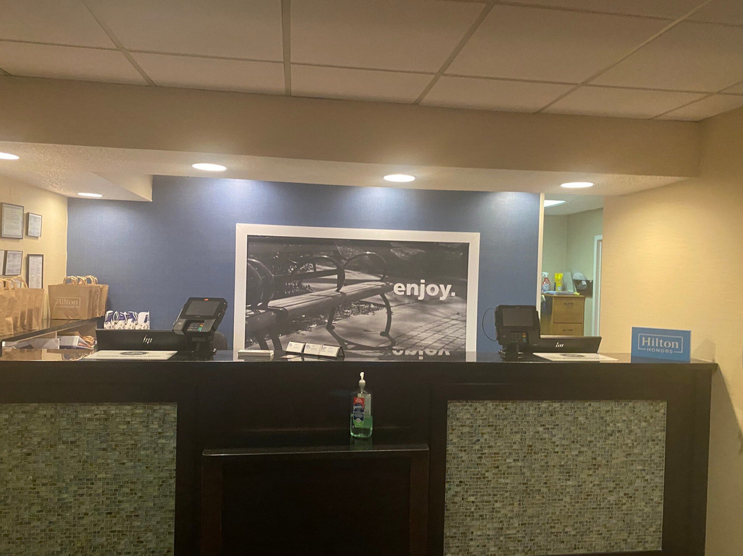 金斯斯波特希尔顿恒庭酒店主图