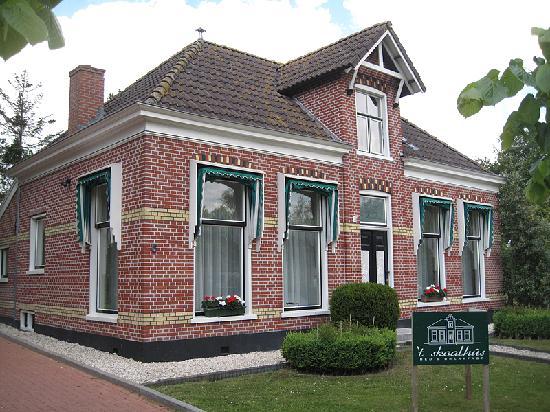't Skoalhus-餐饮