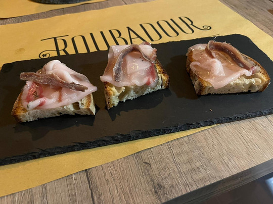 Troubadour Wine & Beer House