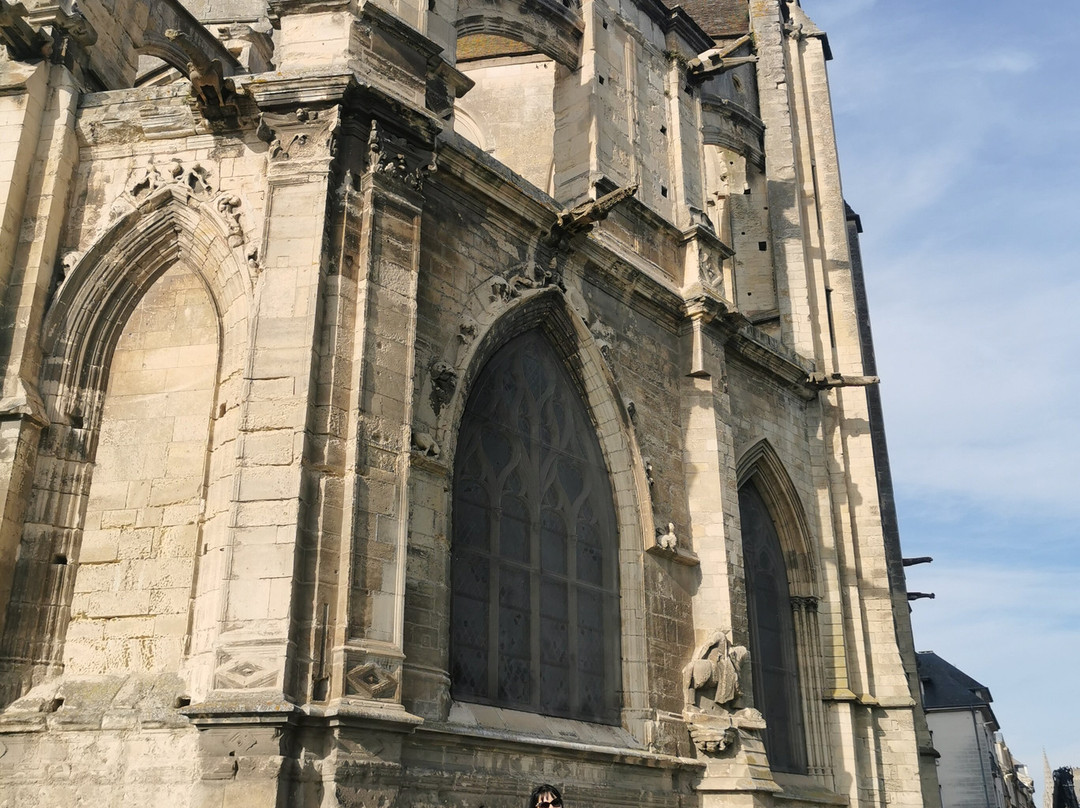 Eglise du Vieux Saint Sauveur-卡昂必去景点