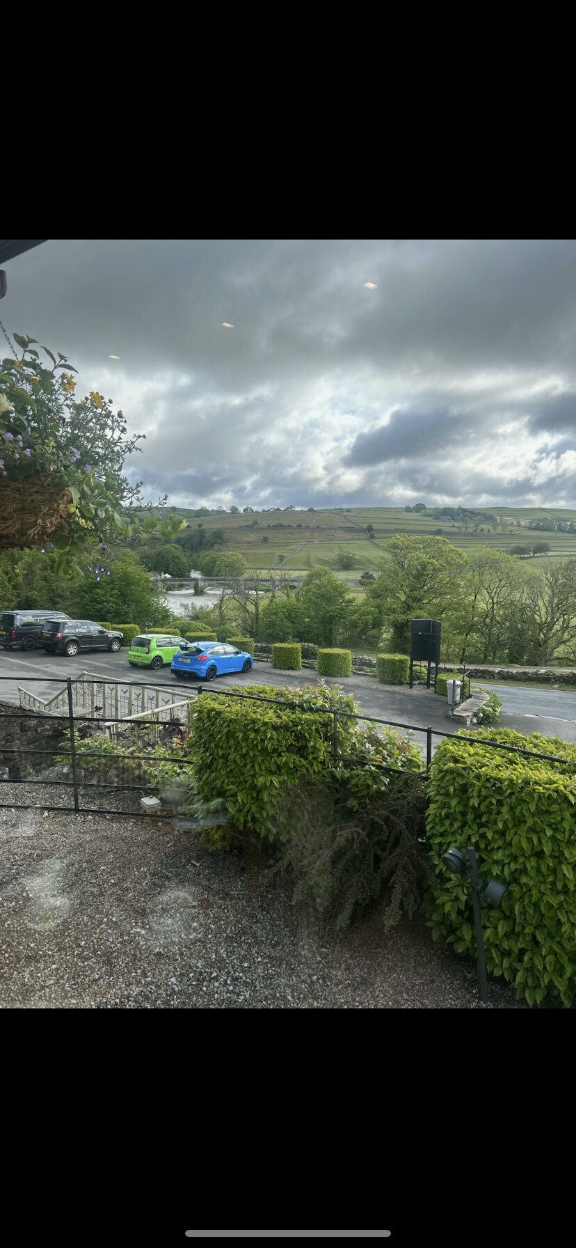 The Fell Hotel-官方