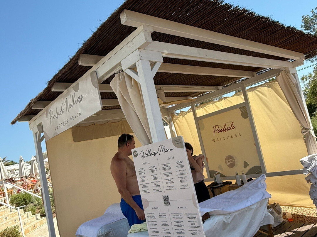 Massage Beach Ibiza景点图片
