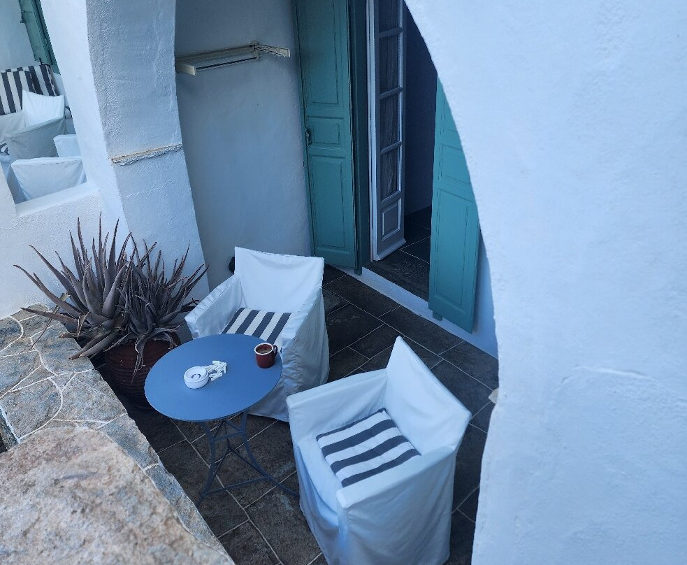 Niriedes Hotel主图