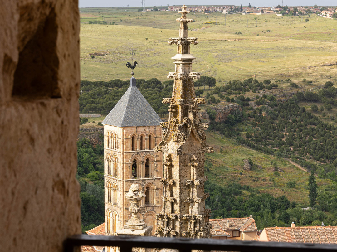 Torre Campanario De La Catedral-塞哥维亚必去景点