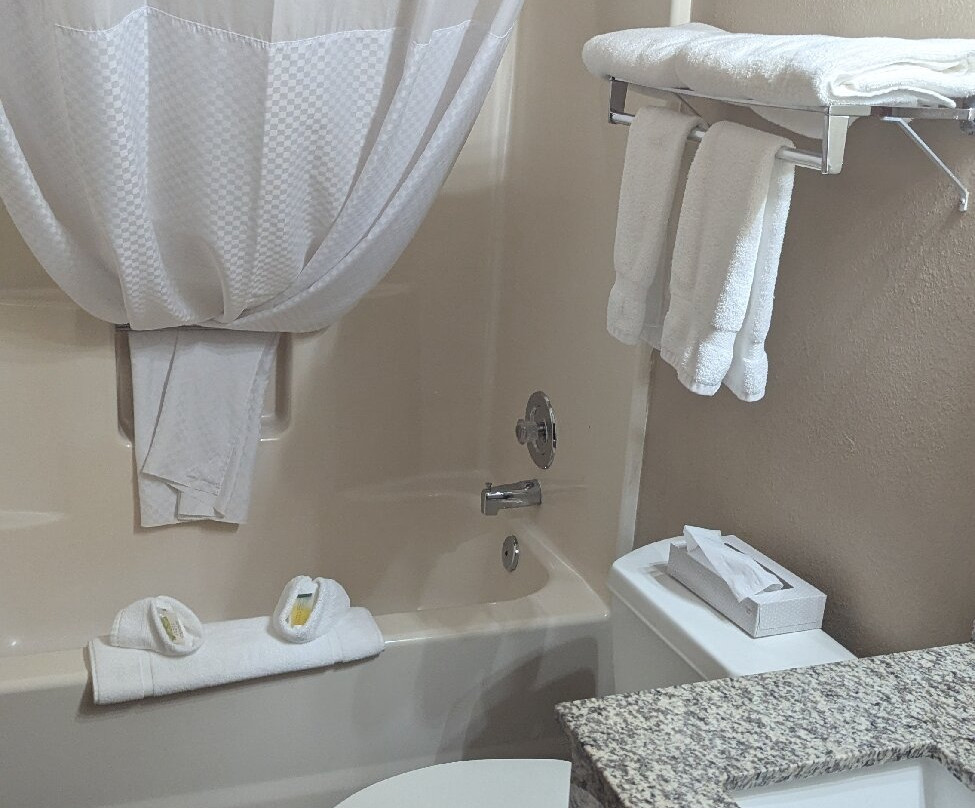 Super 8 by Wyndham Madison主图