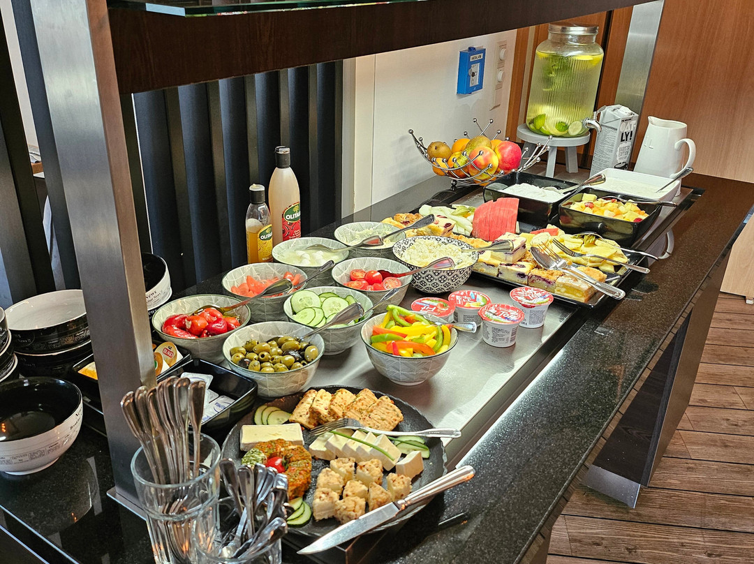 Hagen`s Hotel "eat & meet" Restaurant Bar Louge主图