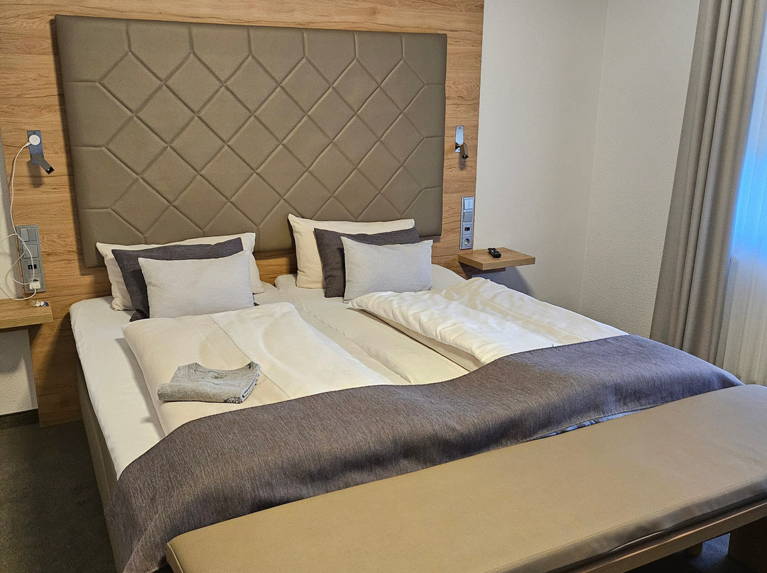 Hagen`s Hotel "eat & meet" Restaurant Bar Louge主图