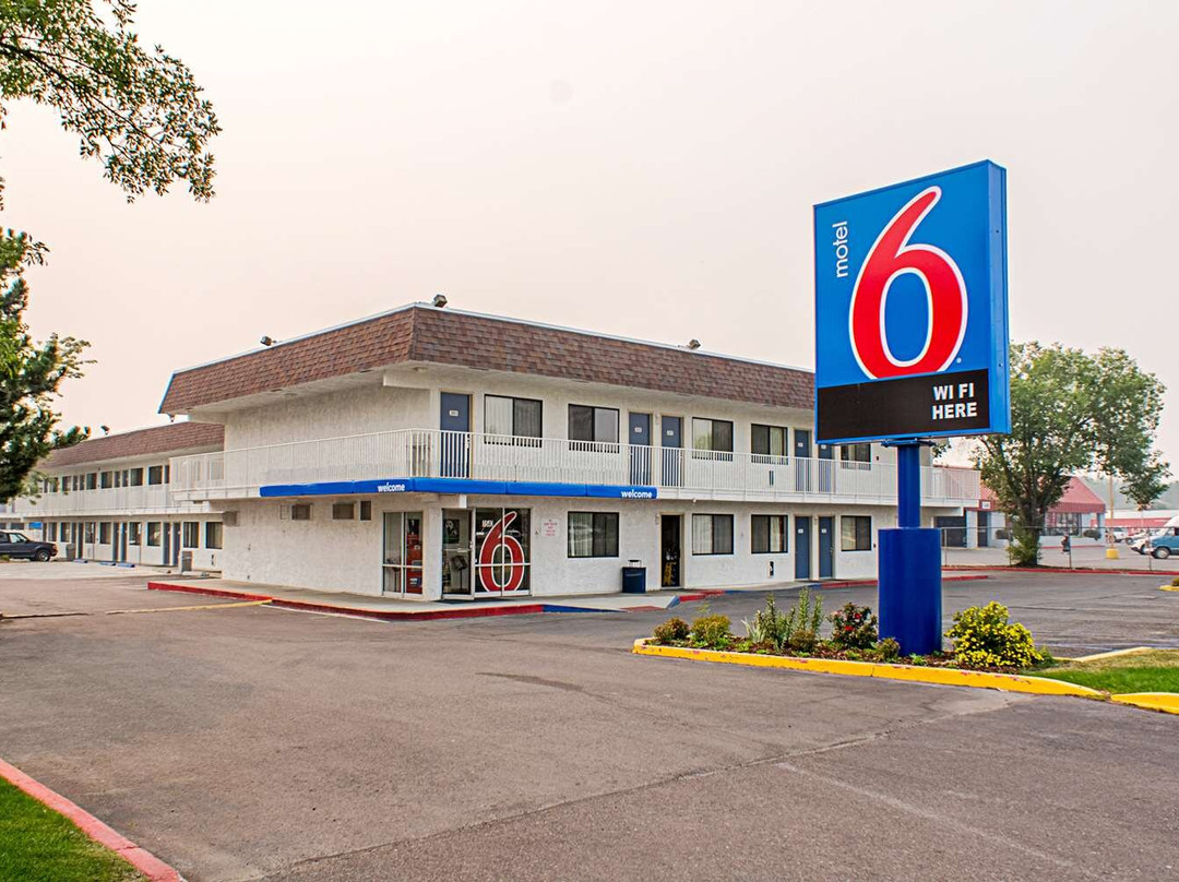 Motel 6 Kalispell