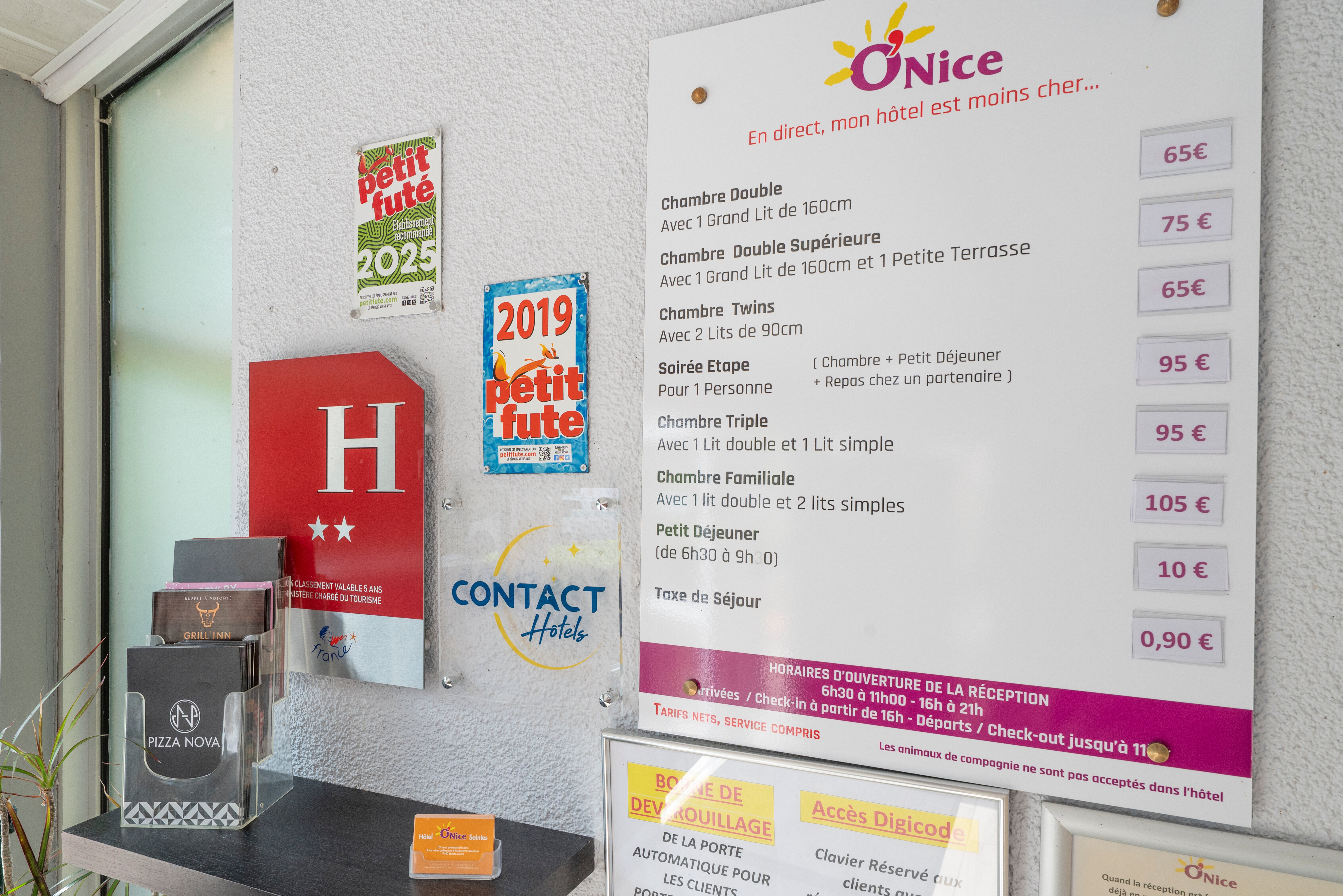 Hôtel O'Nice Saintes-浴室