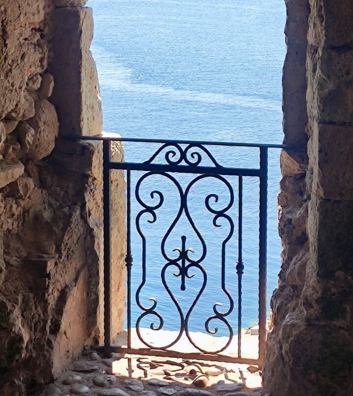 Santuario Di Santa Maria A Mare-San Nicola必去景点