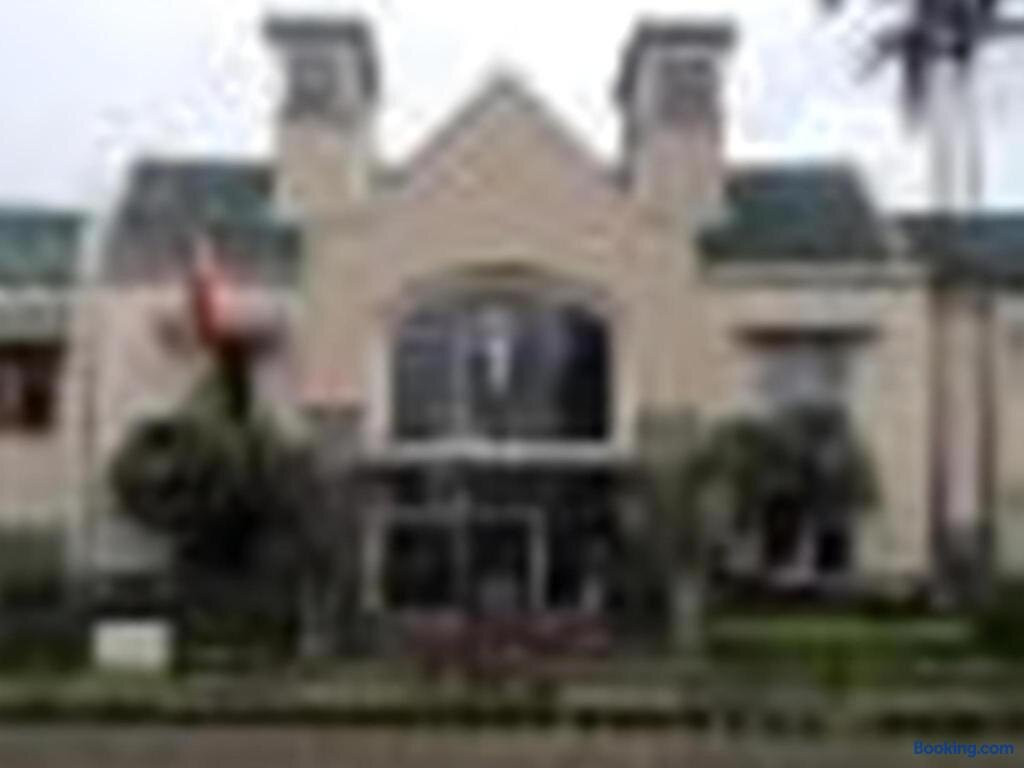 Bumi Ciherang Hotel & Villa