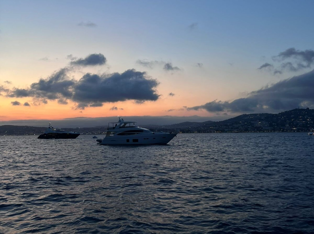 Riviera Lines-戛纳必去景点