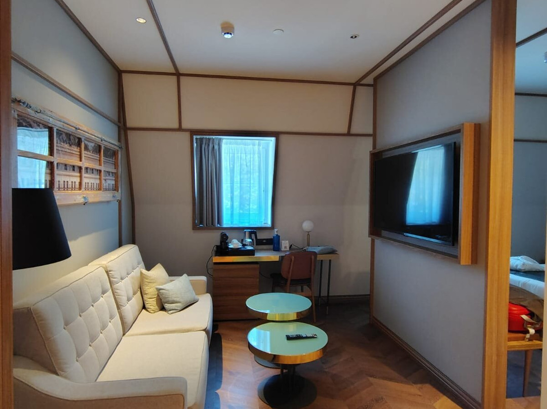 Canfranc Estación, A Royal Hideaway Hotel主图