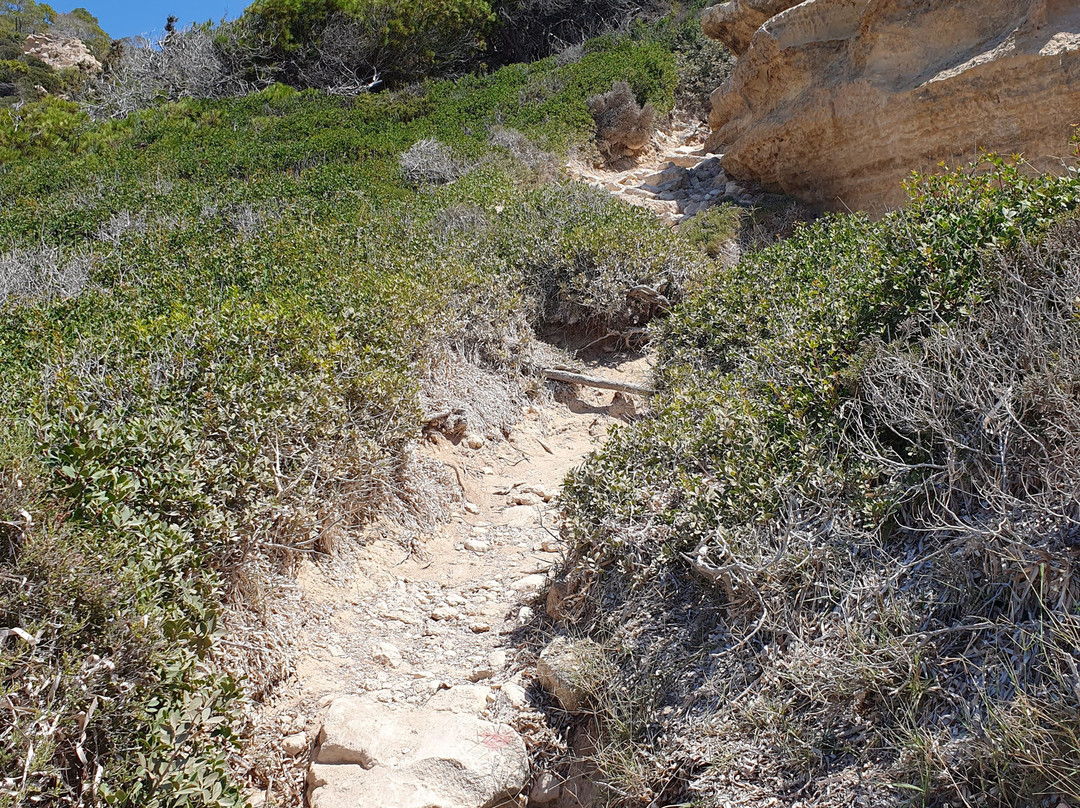 Cave of Fourni-罗德斯必去景点