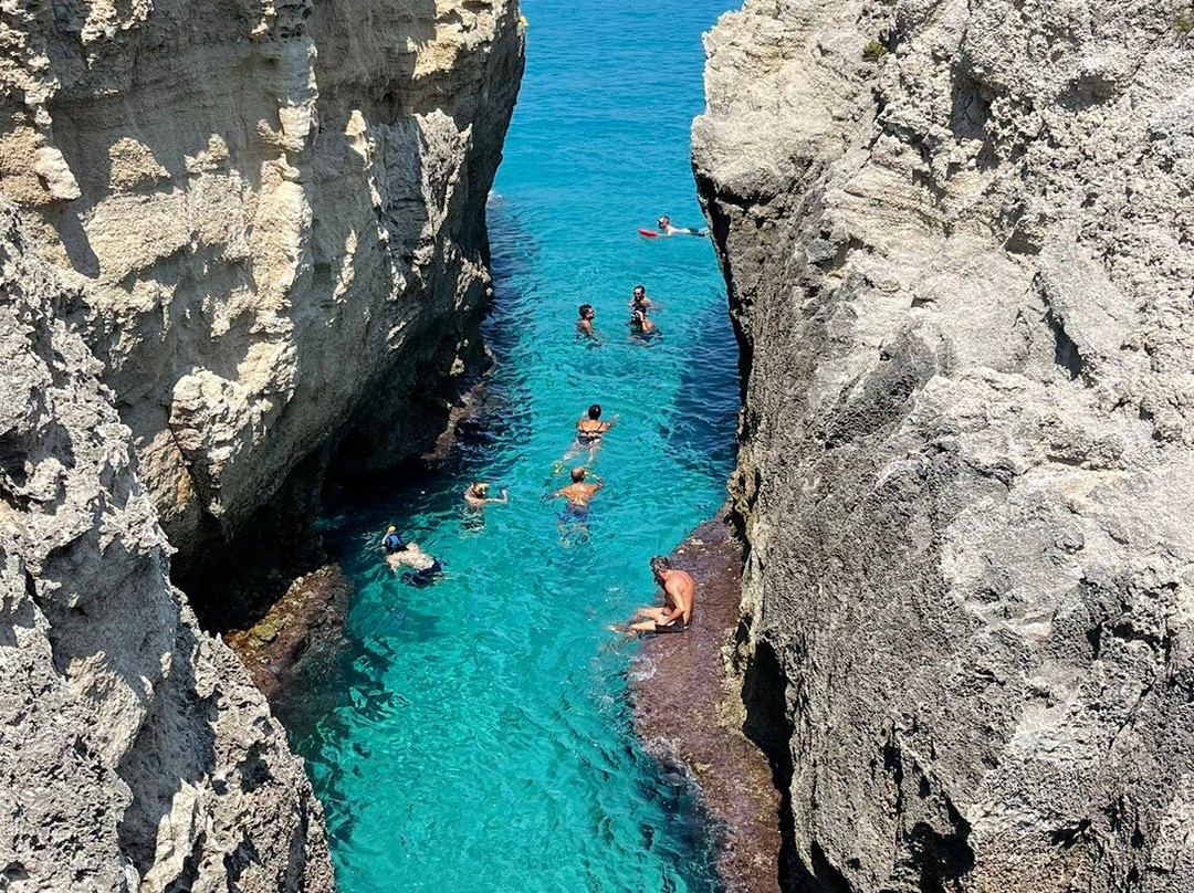 Spiaggia Di Riaci-Santa Domenica必去景点