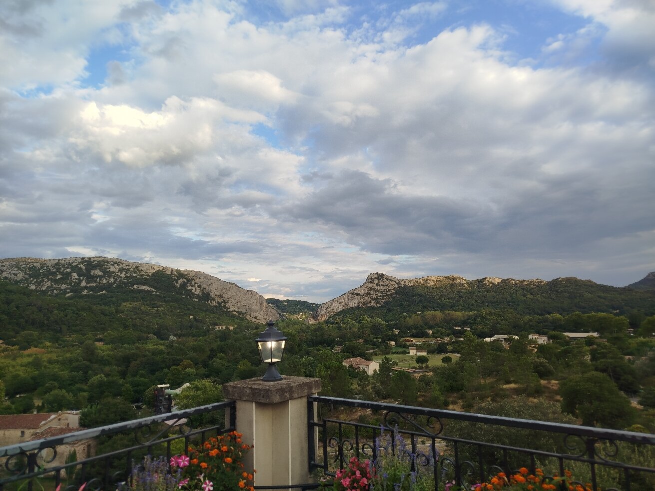 Hotel Restaurant La Porte des Cevennes-官方