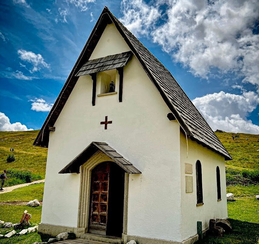 Chiesetta di Passo Sella-塞尔瓦迪加尔代纳必去景点